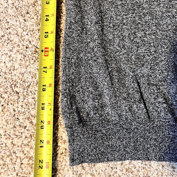 Calvin Klein Women's Grey Jacket- grey crewneck sweater vest - Picture 9 of 12